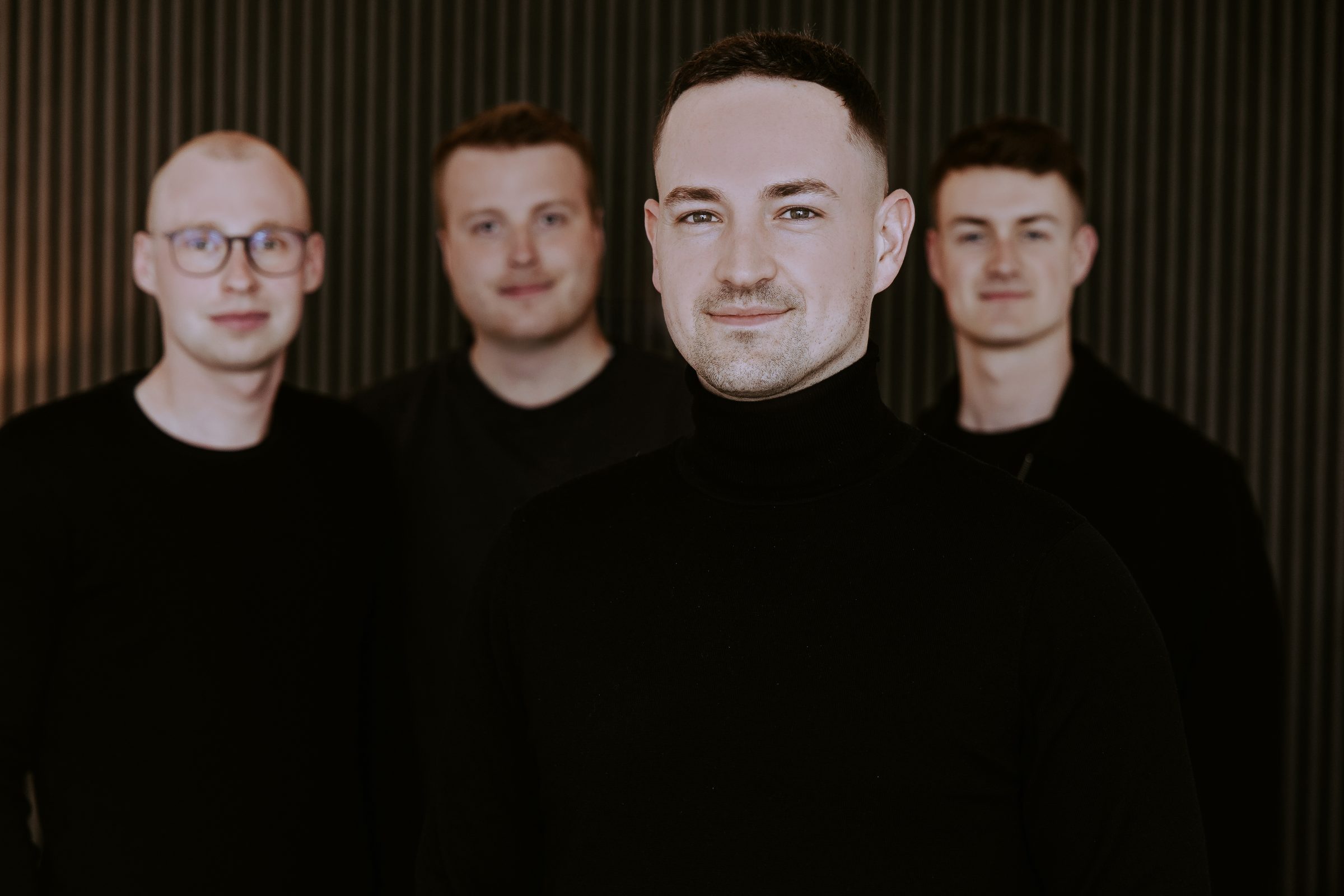 Das Team von DT Consulting im Büro in Lippstadt
